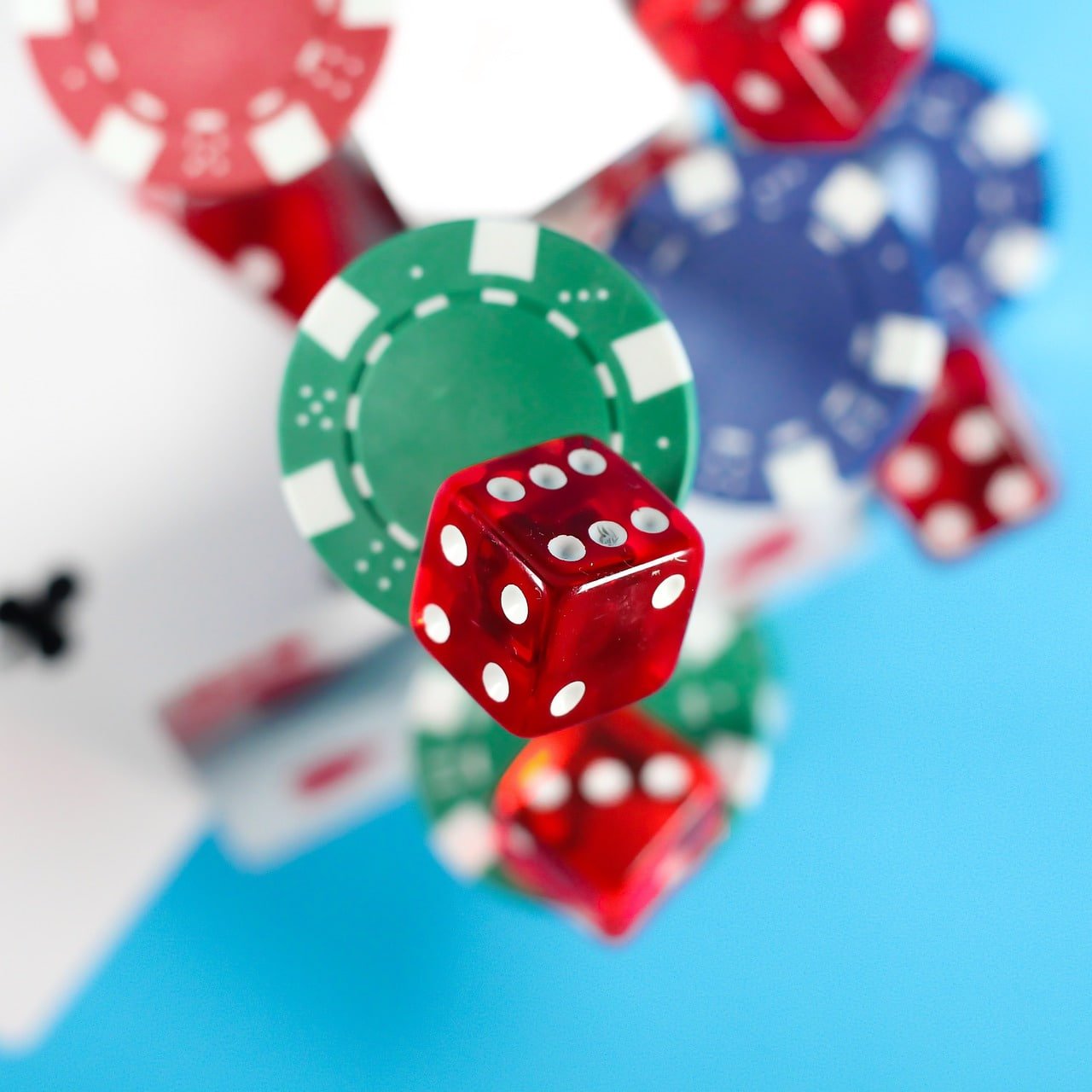 Dragon Tiger card game on fangwin88 login accessible post-deposit